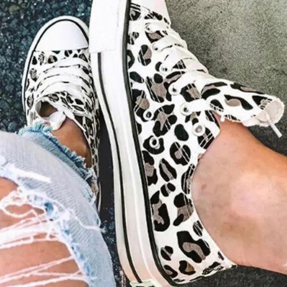🖤🤎🤍Leopard canvas sneakers 🤎🖤🤍